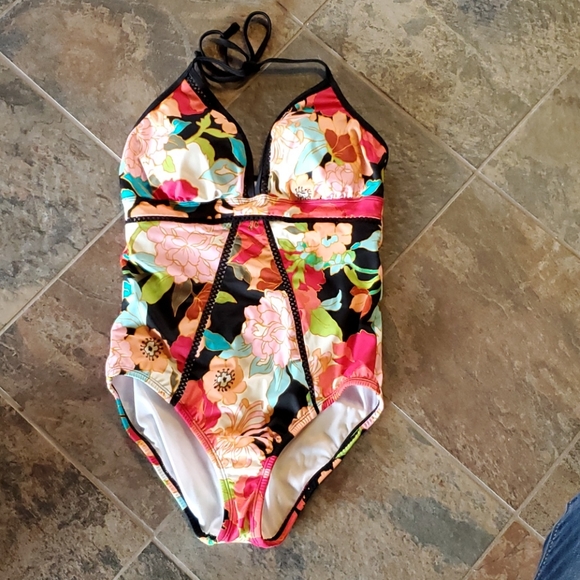 Time and Tru Other - 💞Swim suit*